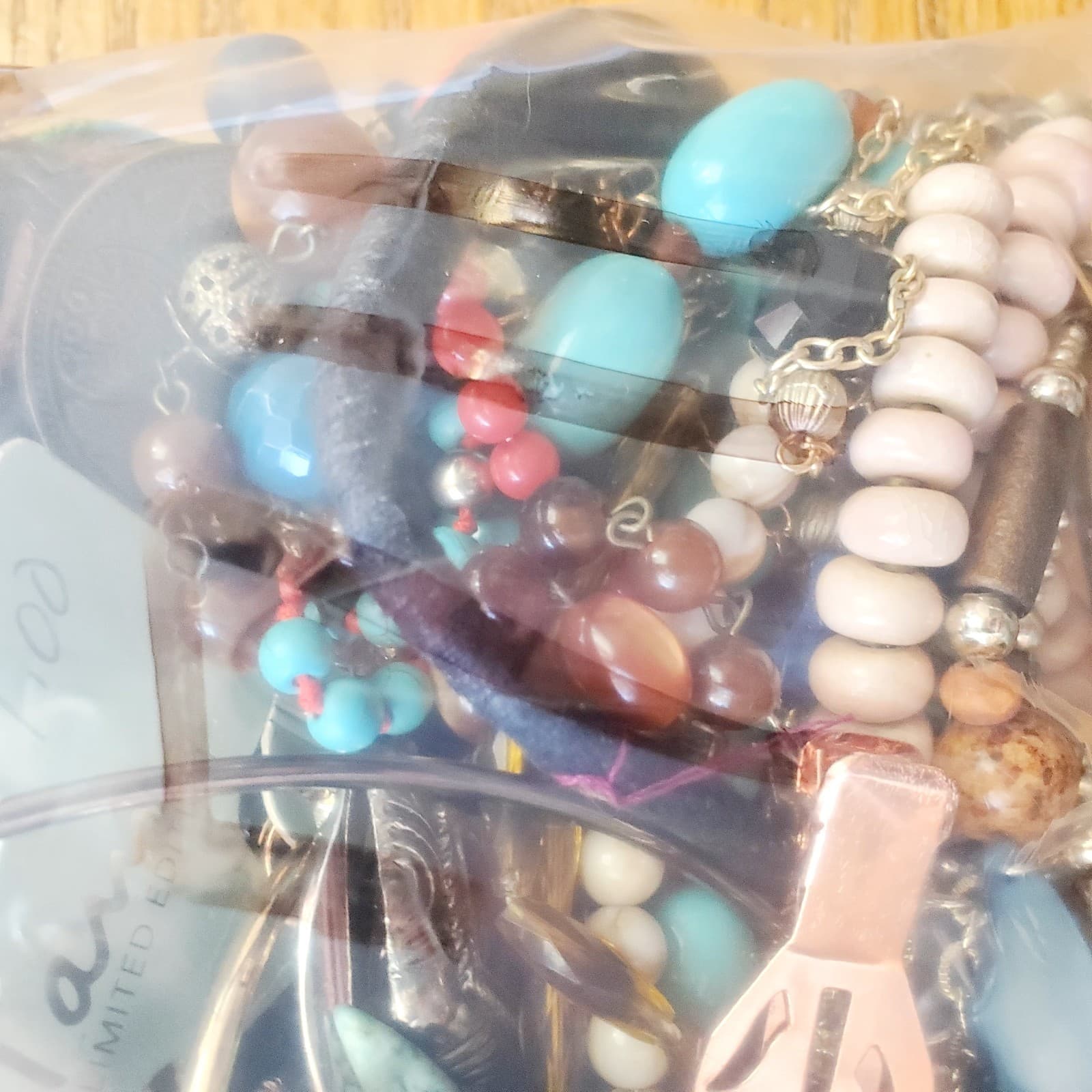 6+ LB Jewelry Lot Mostly Wearable or Resellable Necklace Earrings Vtg/Modern 711 - Thumbnail 5