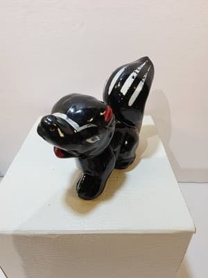 Vintage Black White Redware Skunk Figurine Made in Japan Hand Painted Mammal - Thumbnail 10