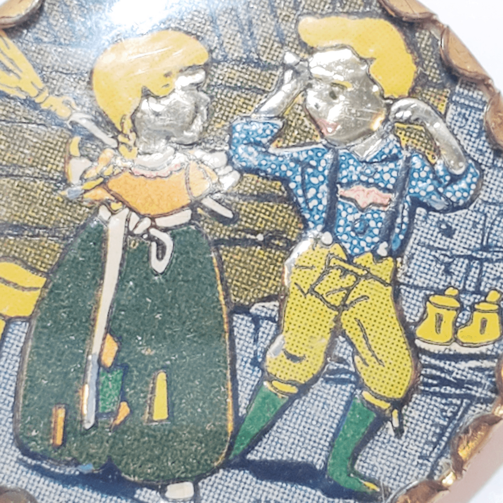 Vintage Hansel and Gretel Fairy Tale Lithographed Tin Crown Cap Button Pin - Thumbnail 2