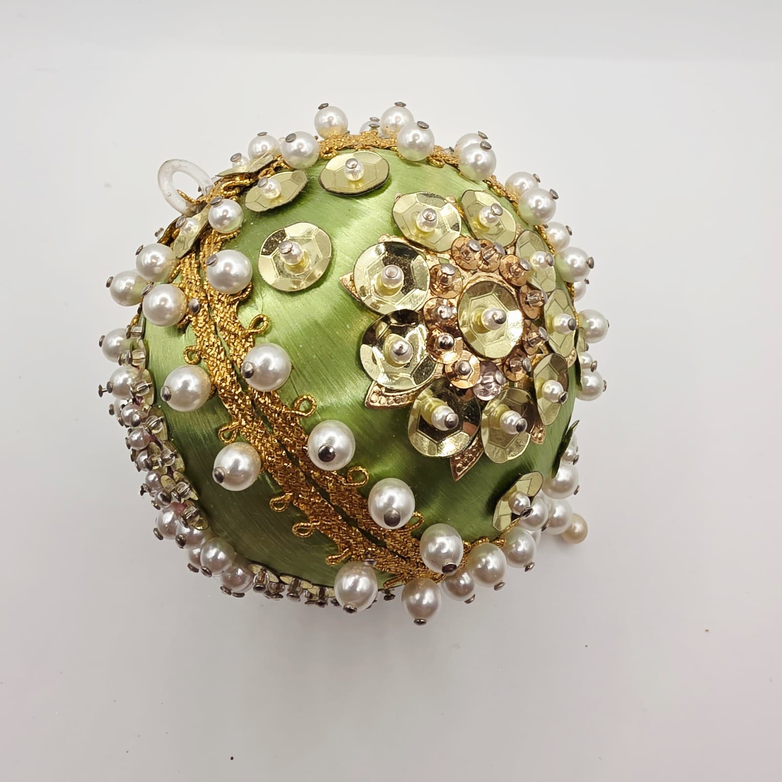 Vintage Sequin Beaded Push-Pin Christmas Ornament Round Green Gold Sparkle 3.5" - Thumbnail 3