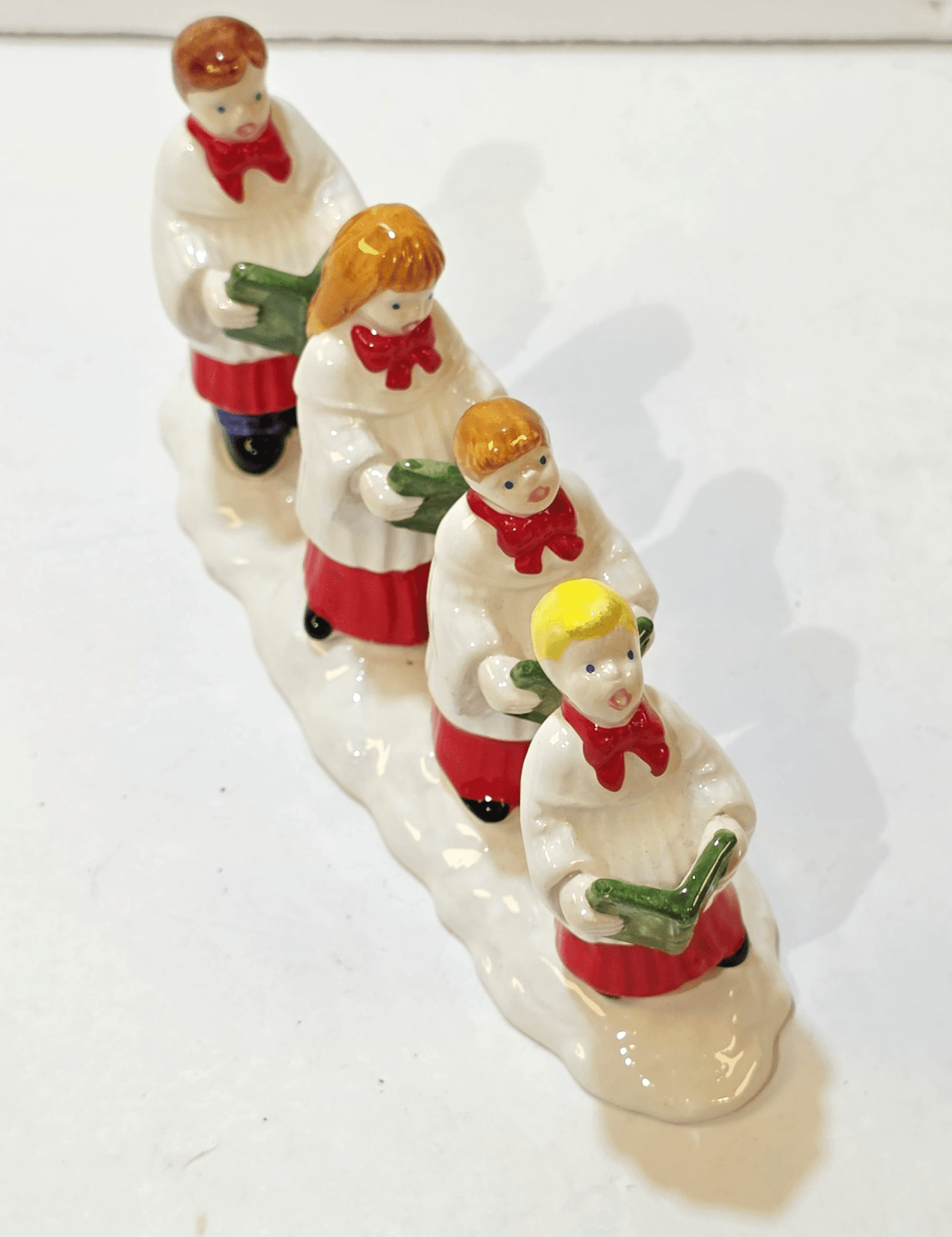 Department 56 Original Snow Village Christmas Choir Kids #5147-0 Retired NO BOX - Thumbnail 2