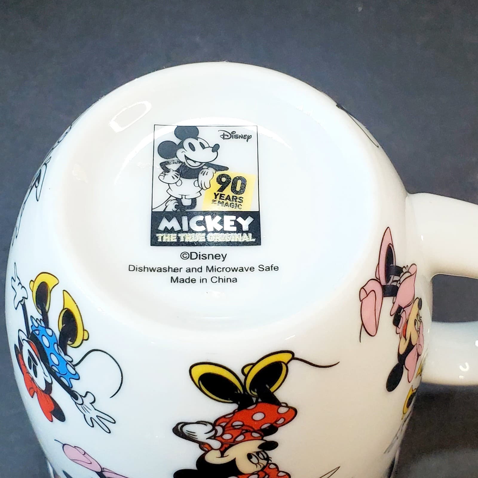 Disney Minnie Mouse's Evolution 16oz Collectible Ceramic Coffee Tea Mug Cup - Thumbnail 6