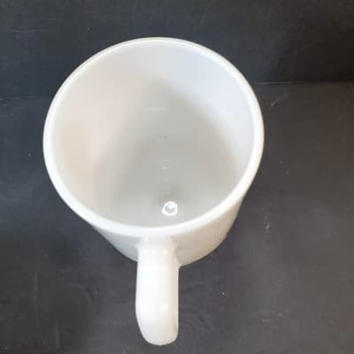Vintage 1975 Tweety Bird Milk Glass Pedestal Footed Mug Marriots Great America - Thumbnail 5