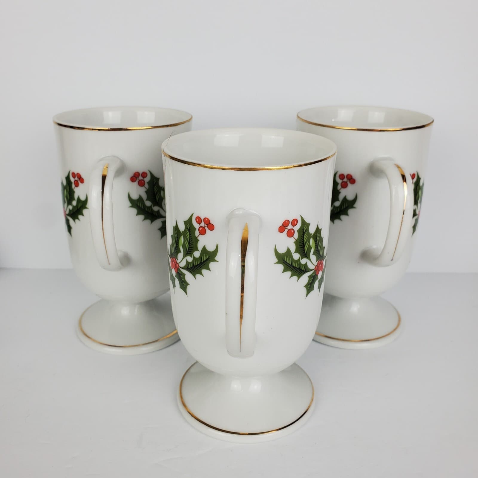 Vtg Kashima CHRISTMAS HOLLY 9oz Pedestal Mug Japan White Gold Porcelain Lot of 3 - Thumbnail 3