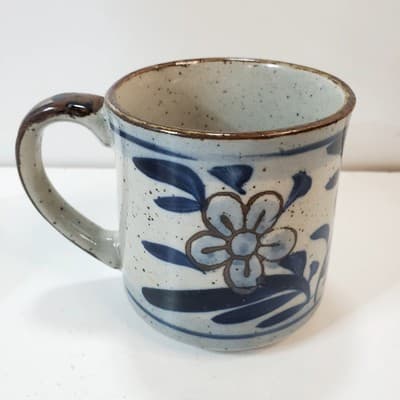 Vintage Stoneware Pottery Coffee Mug w Hand Painted Bird, Flowers, & Leaves - Thumbnail 3
