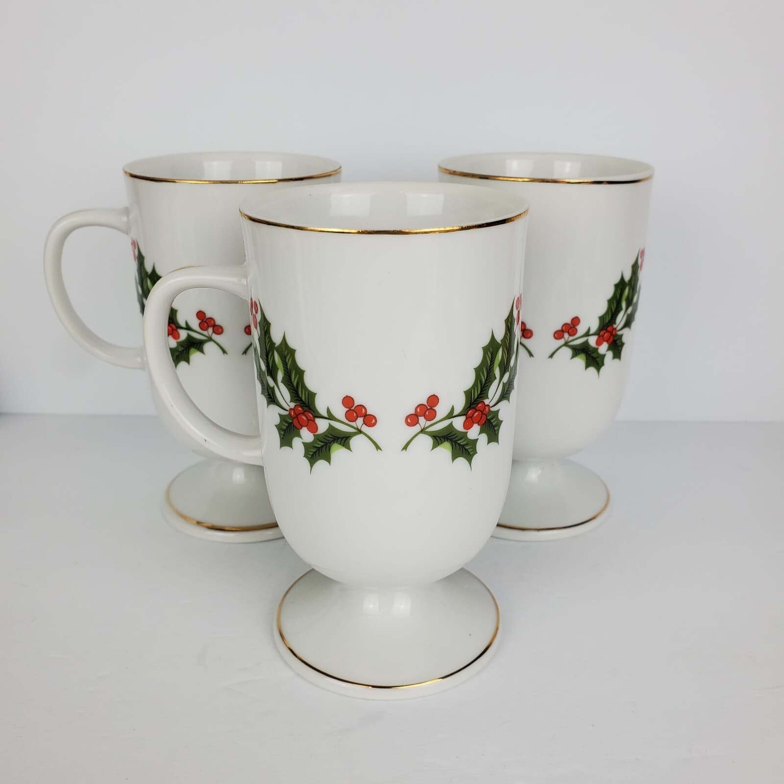 Vtg Kashima CHRISTMAS HOLLY 9oz Pedestal Mug Japan White Gold Porcelain Lot of 3 - Thumbnail 2
