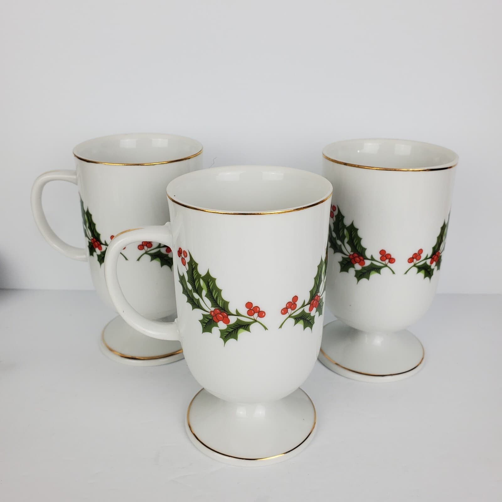 Vtg Kashima CHRISTMAS HOLLY 9oz Pedestal Mug Japan White Gold Porcelain Lot of 3 - Thumbnail 4