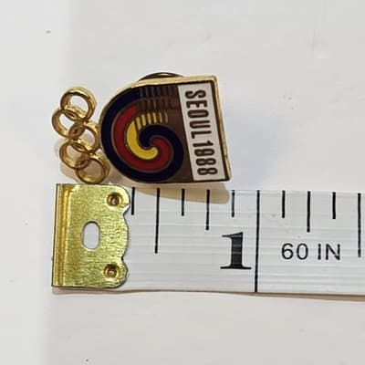 Vintage Seoul 1988 Olympic Gold Tone & Enamel Souvenir Lapel Hat Cap Tack Pin - Thumbnail 6