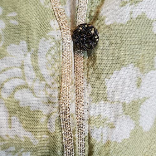 JH Collection Women's Semi-Sheer Floral Spring Green Ombre Button Down Blouse M - Thumbnail 4