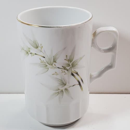 Vintage Tatung Taiwan Porcelain Asian Floral Handled Tea Coffee Mug Cup