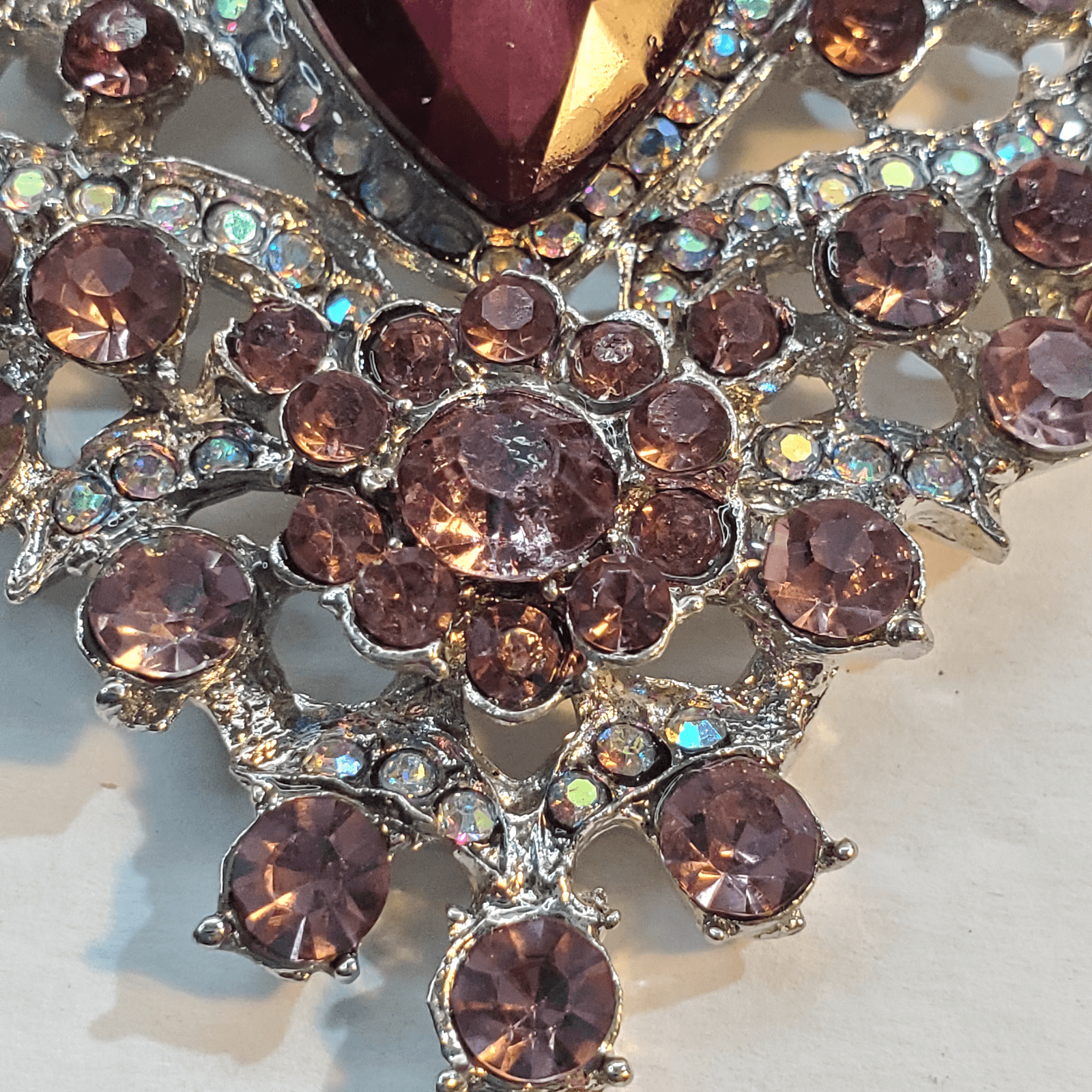 Vtg Silver Tone Plum Purple Clear Rhinestones Teardrop Layered Dangle Brooch Pin - Thumbnail 3