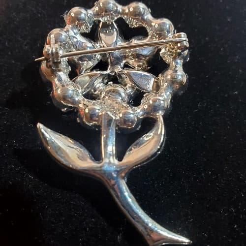 Vintage Silver Tone Clear Rhinestone Encrusted Flower Brooch Pin Floral Classic - Thumbnail 3