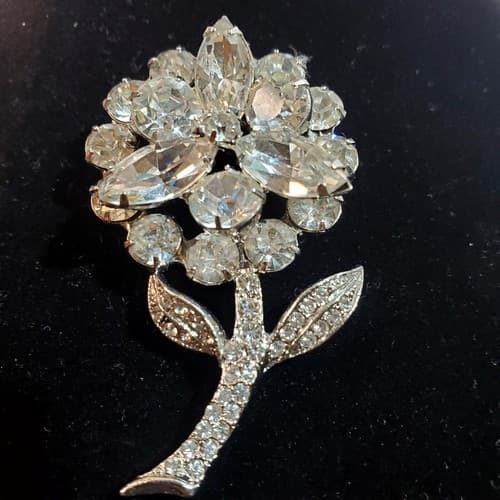 Vintage Silver Tone Clear Rhinestone Encrusted Flower Brooch Pin Floral Classic