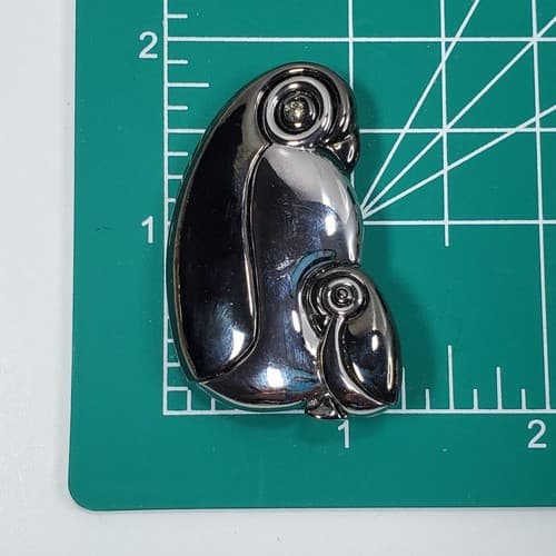 Vintage LC Liz Claiborne 2 Tone Metal Smokey Rhinestone Eye Penguin Brooch Pin - Thumbnail 4