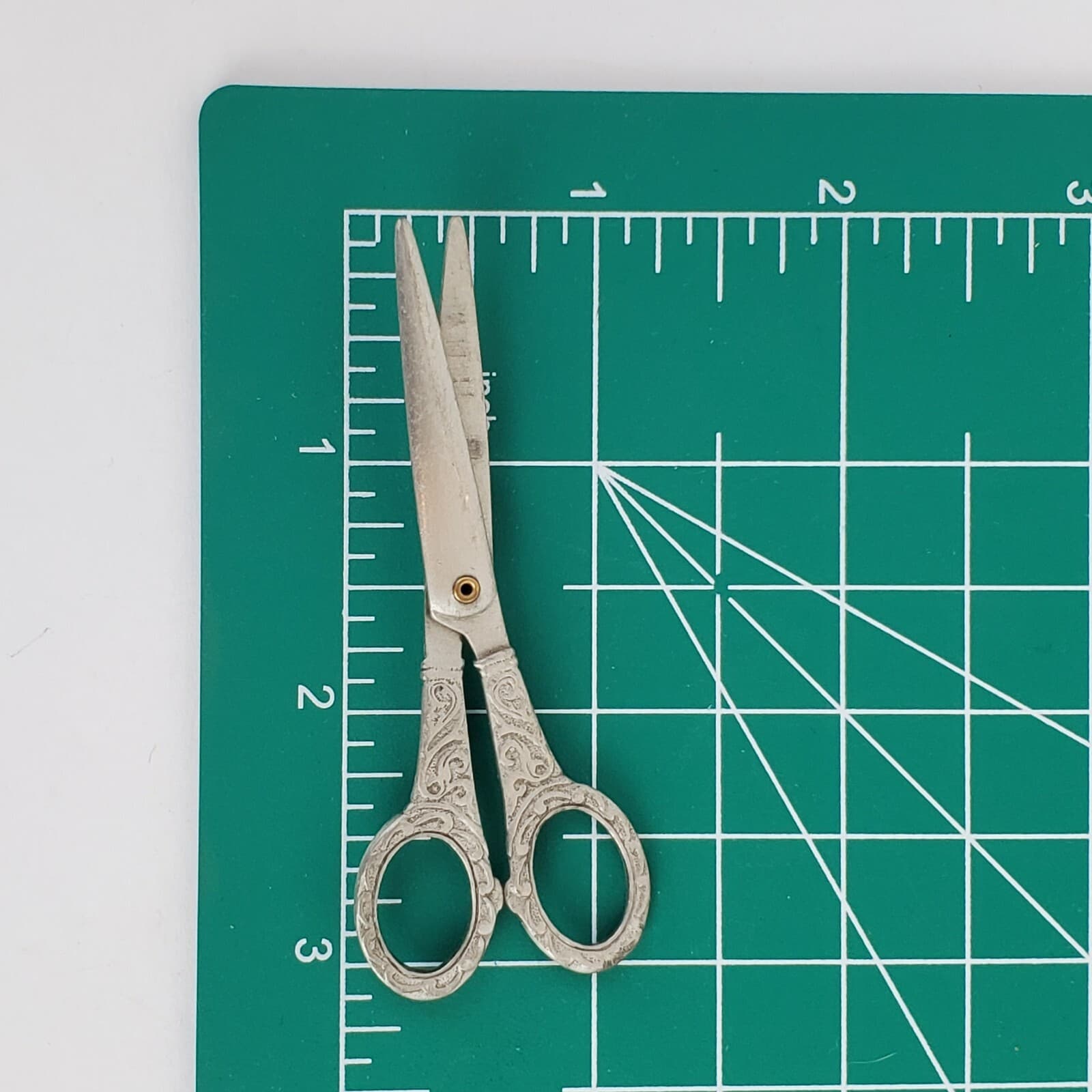 Vintage JJ Jonette Silver Tone Mechanical Scissors Hairdresser Pin Brooch - Thumbnail 5