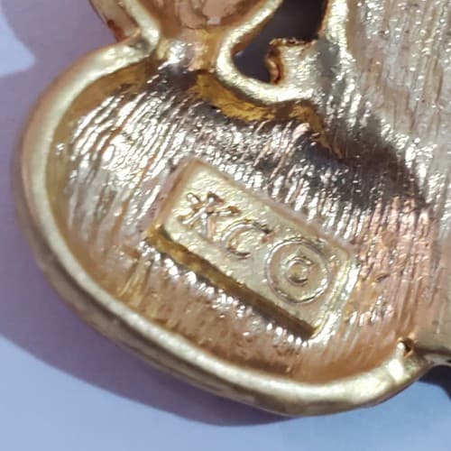 Vintage KC Kenneth Cole Fall Autumn Apple Basket Pumpkins Wheat Straw Brooch Pin - Thumbnail 3