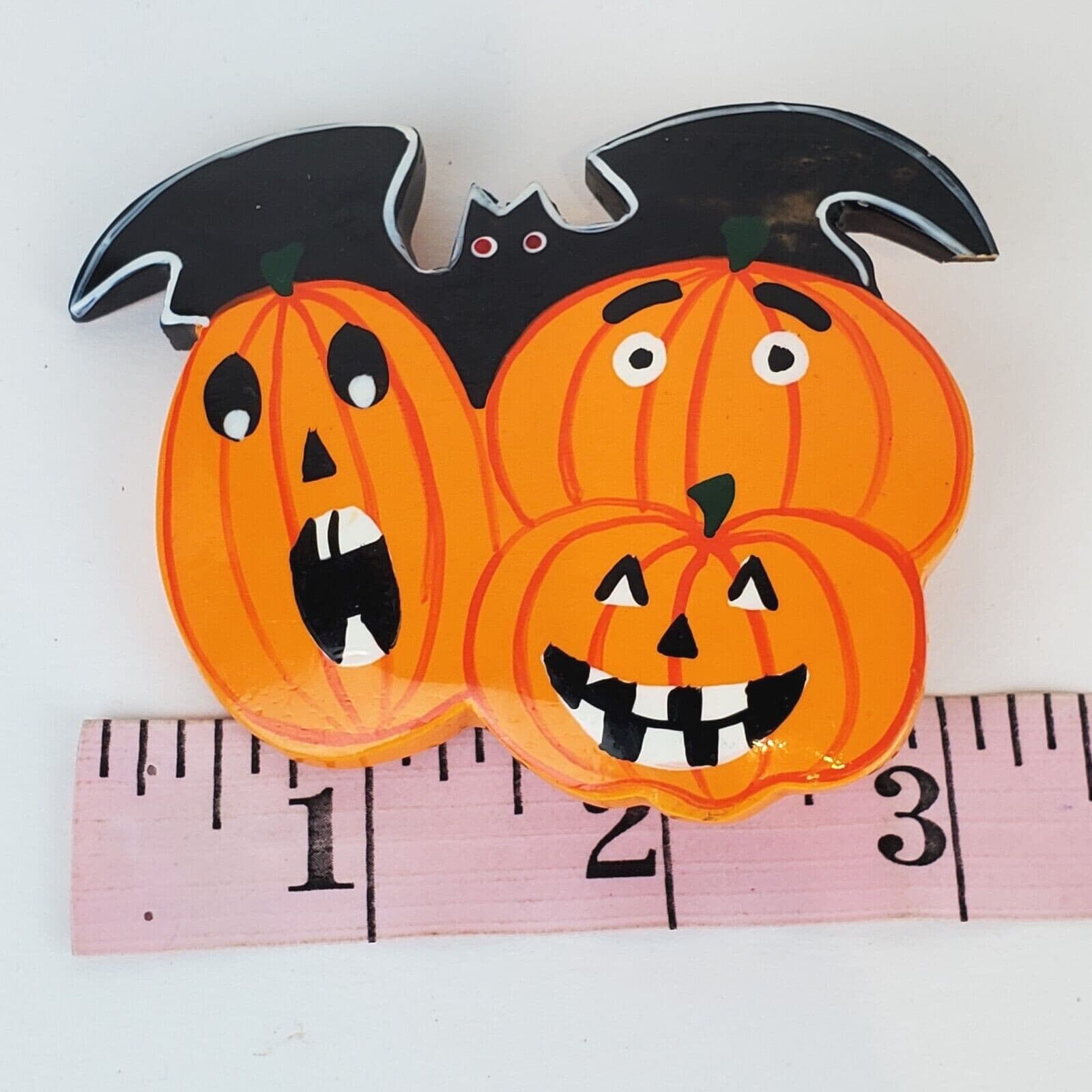 Painted Wood Acrylic Pumpkins Jack-O-Lantern & Bat Hallowen Brooch Pin Spooky - Thumbnail 3