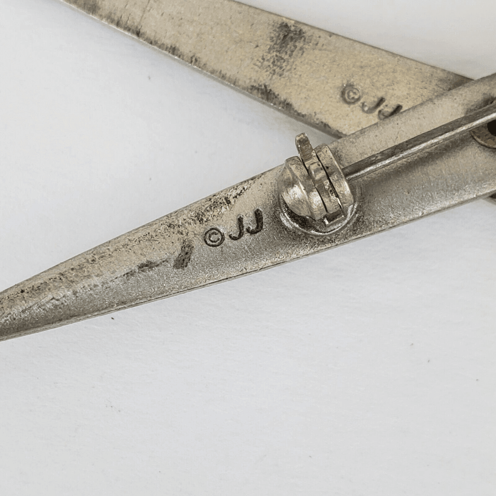 Vintage JJ Jonette Silver Tone Mechanical Scissors Hairdresser Pin Brooch - Thumbnail 4