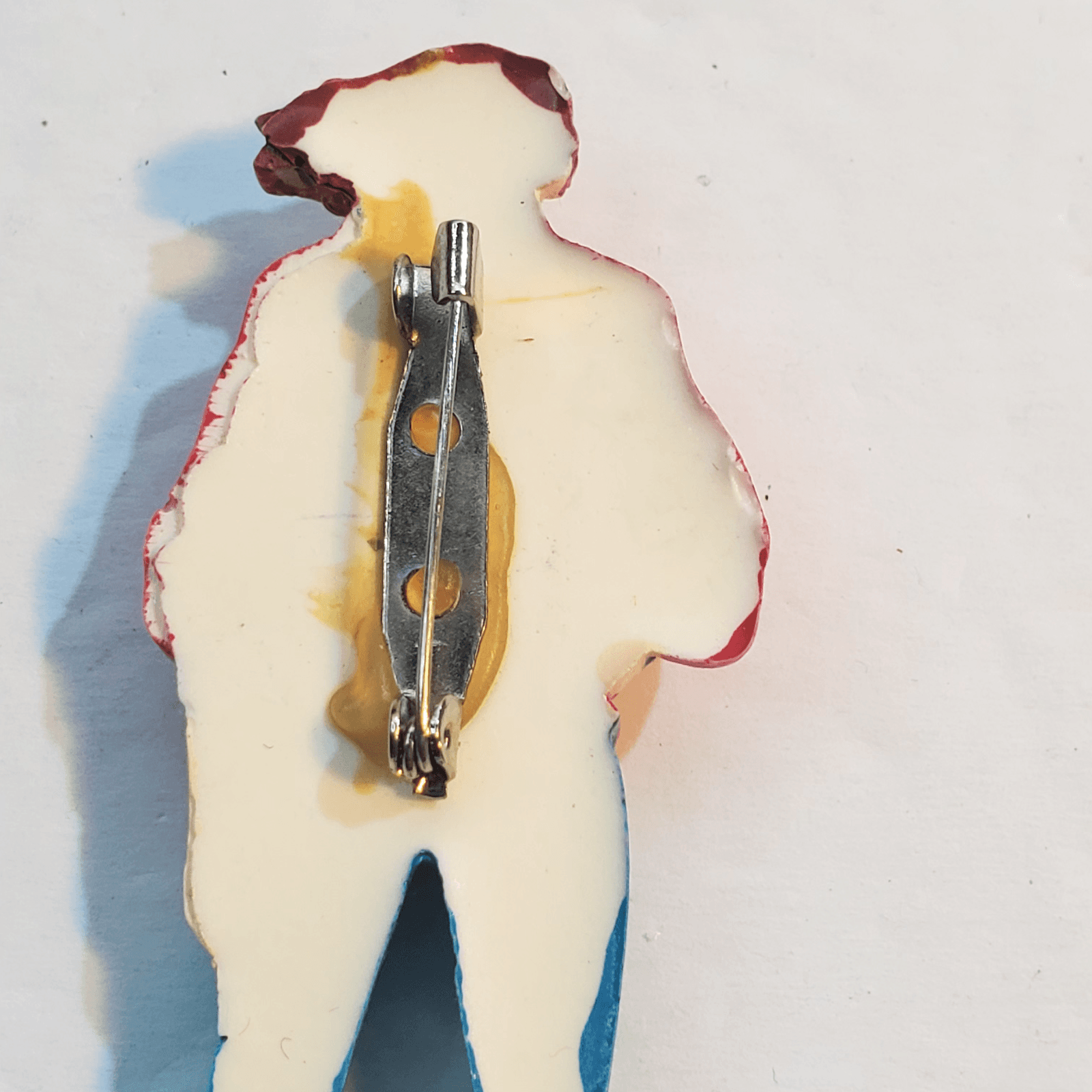 Vtg Molded Painted Plastic Resin Fashion Lady Red Sweater Jeans Boots Brooch Pin - Thumbnail 4
