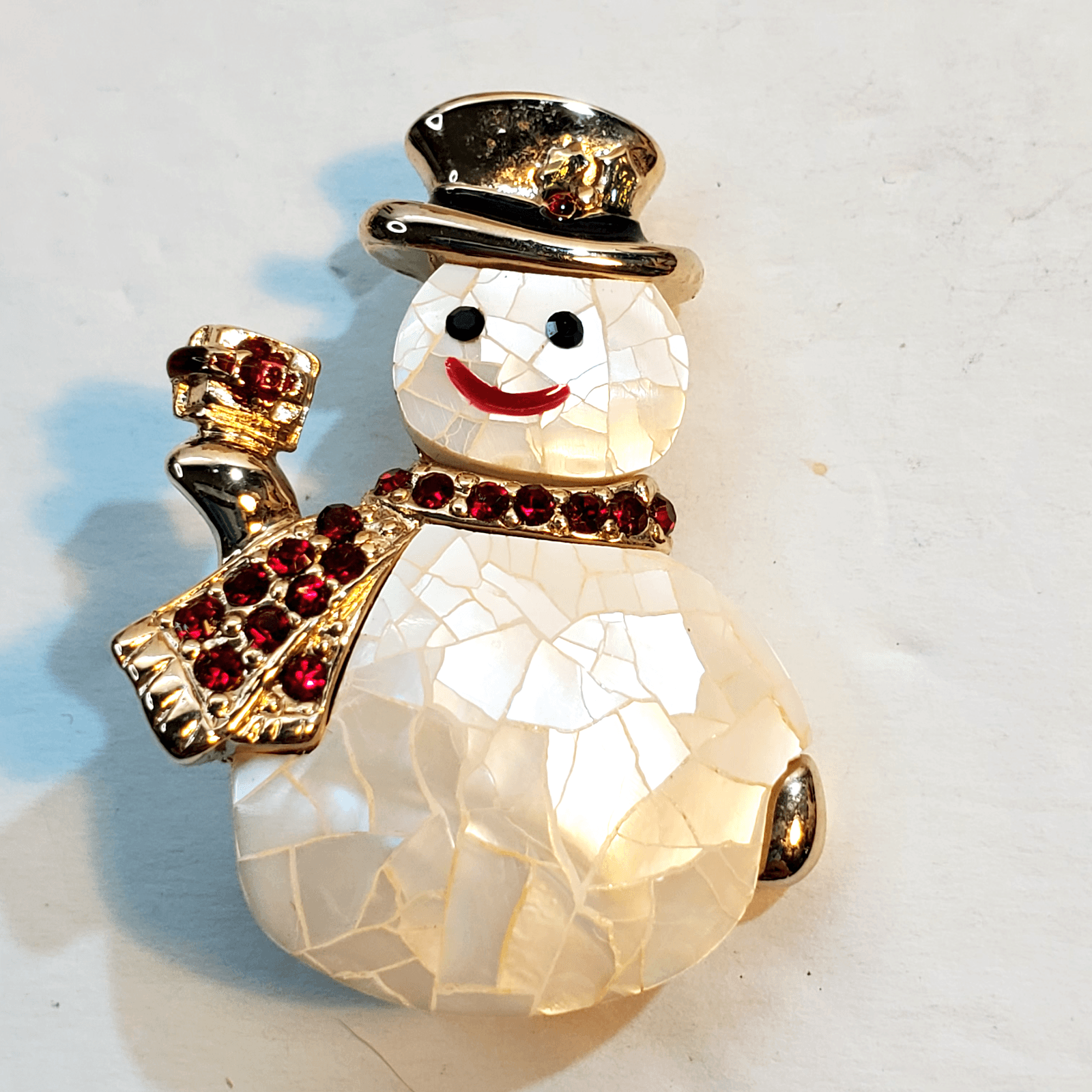 Signed LC Liz Claiborne Mosaic Mother of Pearl Christmas Snowman Brooch Pin