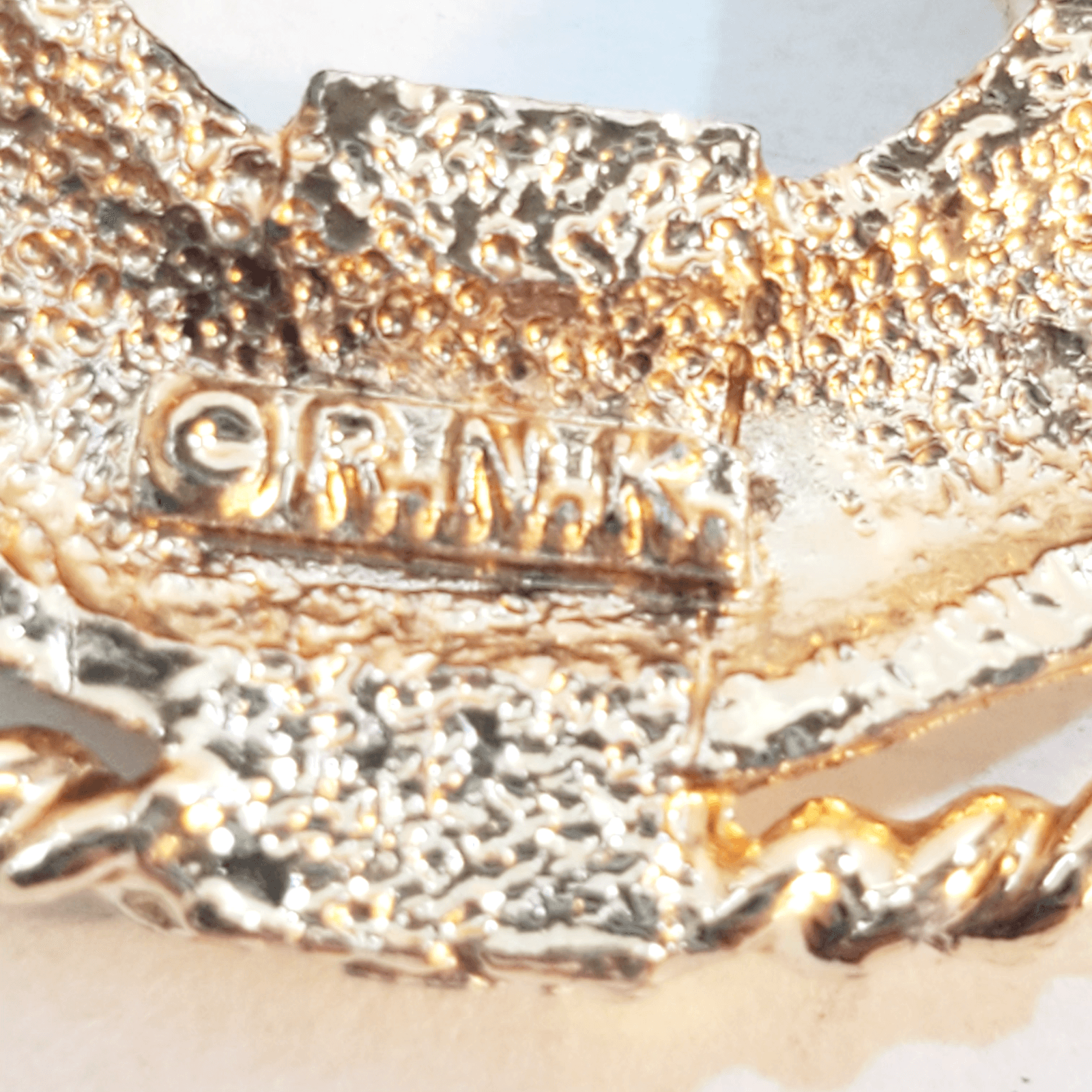 Vtg RNK R.N.K. Gold Tone White Enamel Nautical Life Preserver Buoy Brooch Pin - Thumbnail 3