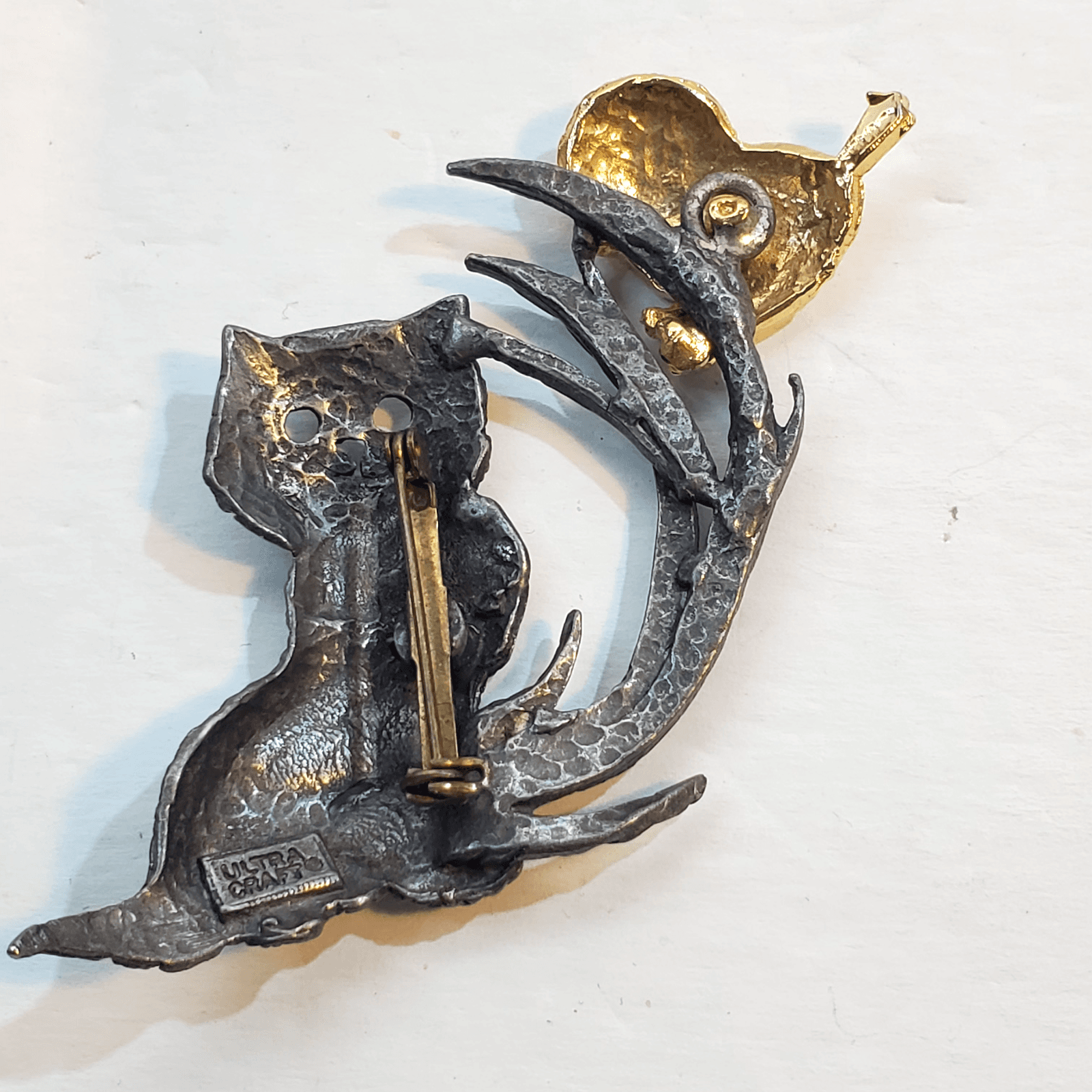 Vintage Ultra Craft Mixed Metal Figural Cat and Bird on a Branch Brooch Pin - Thumbnail 3