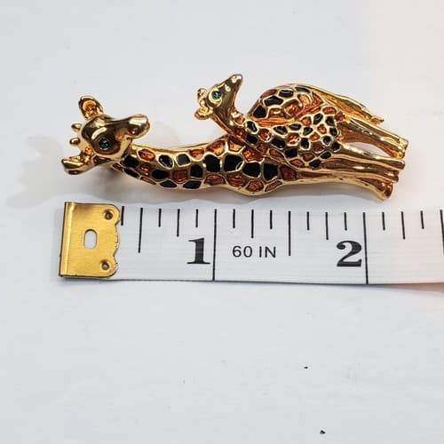 Vtg Gold Tone Orange Black Enamel Rhinestone Eyes Giraffe Mama/Baby Brooch Pin - Thumbnail 4