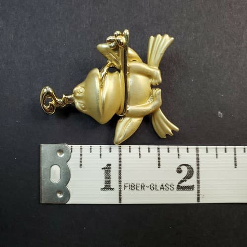 Vintage Signed Danecraft Gold Tone 3D Whimsical Frog Pin Brooch Pendant - Thumbnail 5