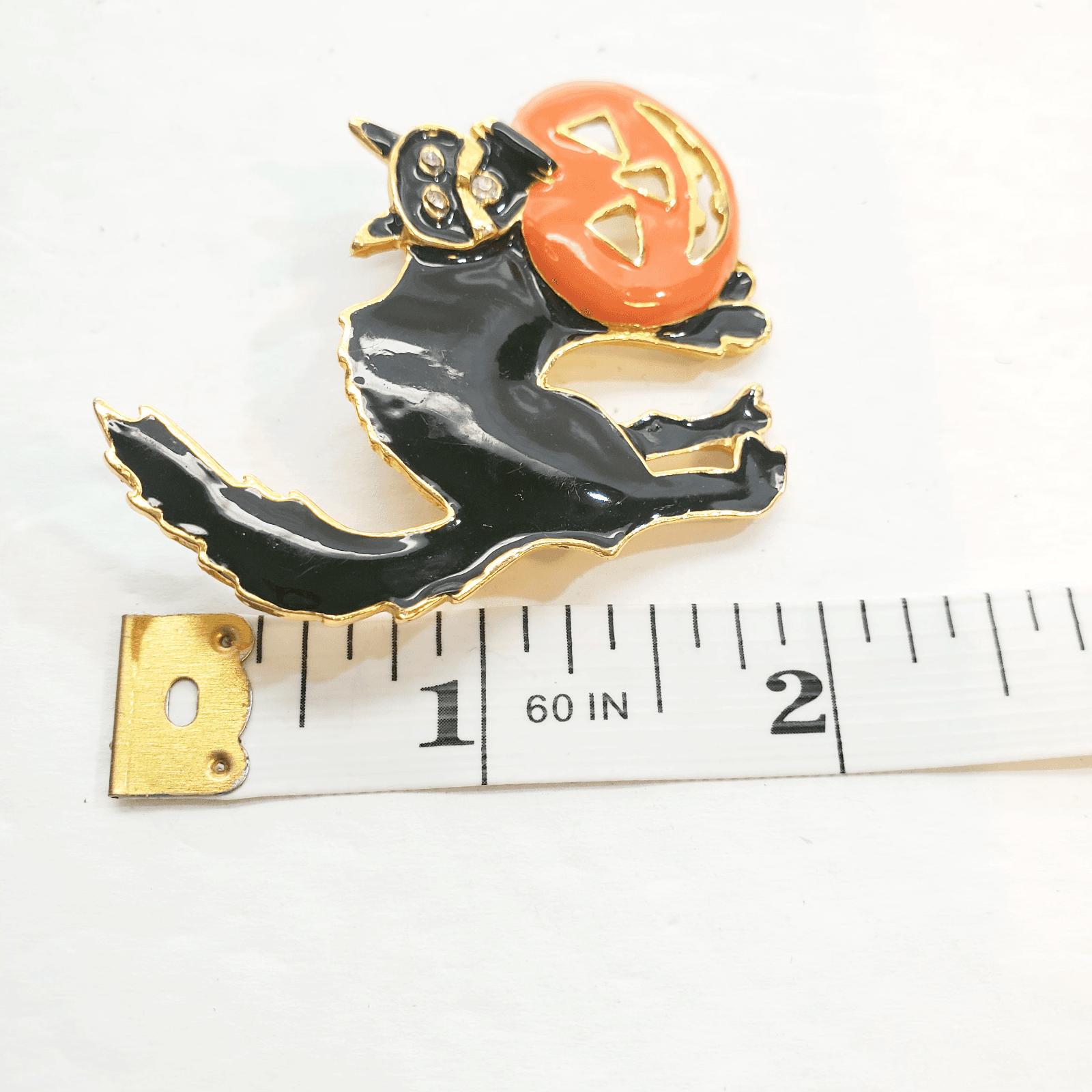 Whimsical Halloween Scared Black Cat with Pumpkin Enamel Gold Tone Brooch Pin - Thumbnail 4