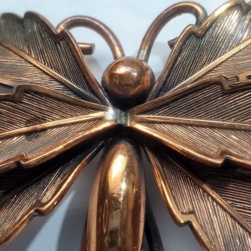 Vintage Copper Tone Metal Textured and Shiny Butterfly Bug Insect Brooch Pin - Thumbnail 2