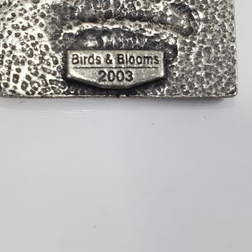 Birds & Blooms 2003 Sunflower Seeds Package Gardening Flowers Pin Brooch - Thumbnail 3
