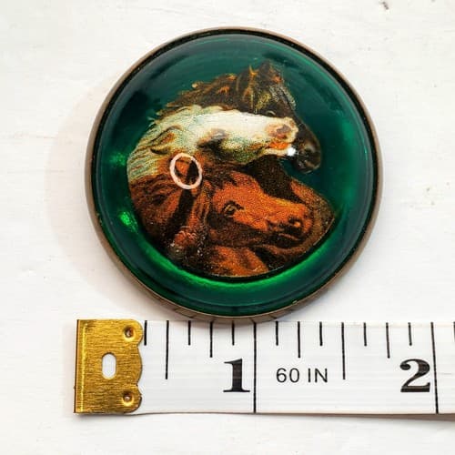 Vtg Reverse Painted Dome Bubble Glass Brooch Pin 3 Wild Horse Heads Green - Thumbnail 5