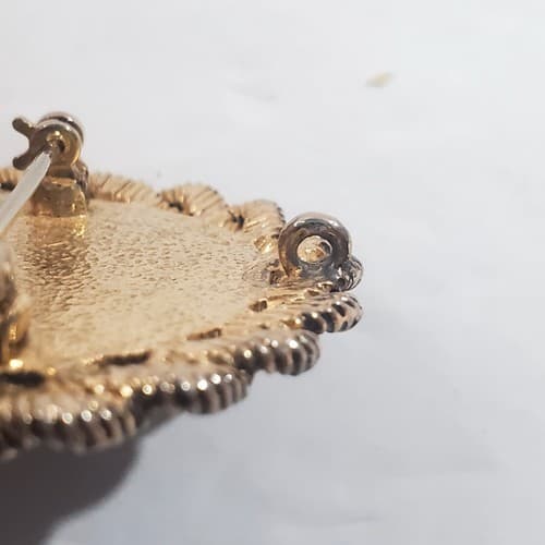 Vtg Sarah Coventry Textured Gold Tone and Enamel Old Vienna Brooch Pin Pendant - Thumbnail 5