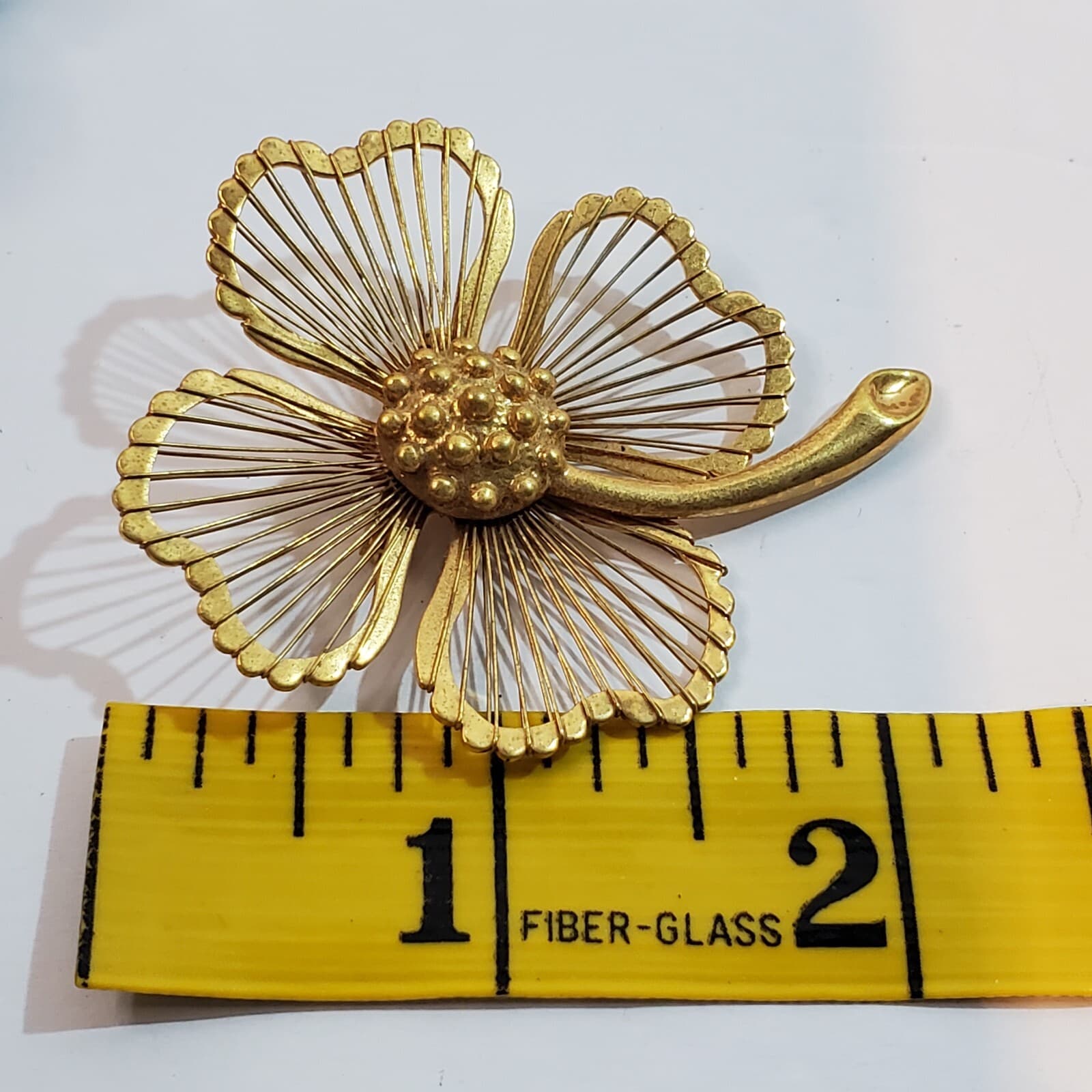 Vintage Gold Tone Open Metal Wire Four Leaf Clover Shamrock Brooch Pin - Thumbnail 3