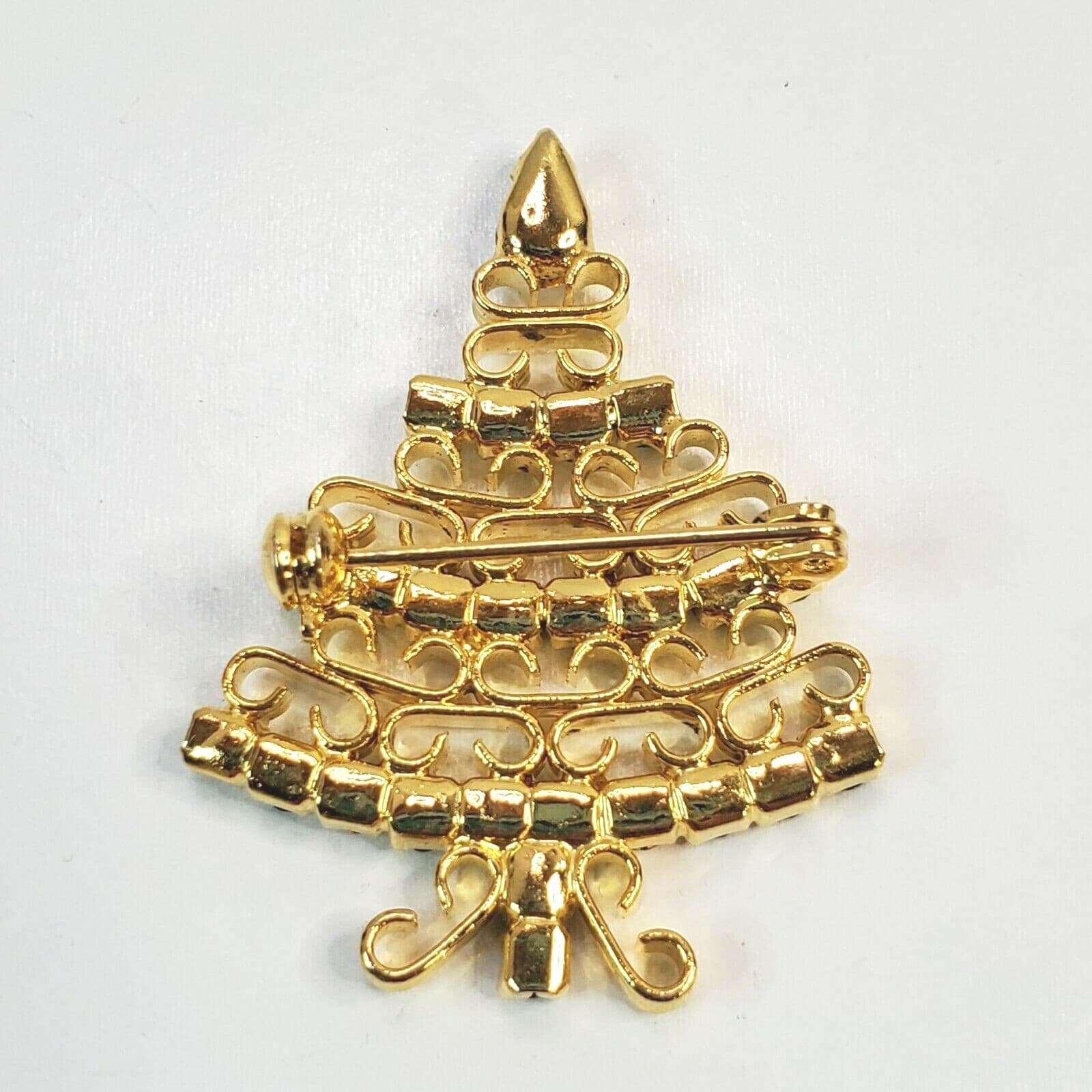 Vtg Goldtone Filigree Green Clear Rhinestones Christmas Tree Brooch Pin Holiday - Thumbnail 2