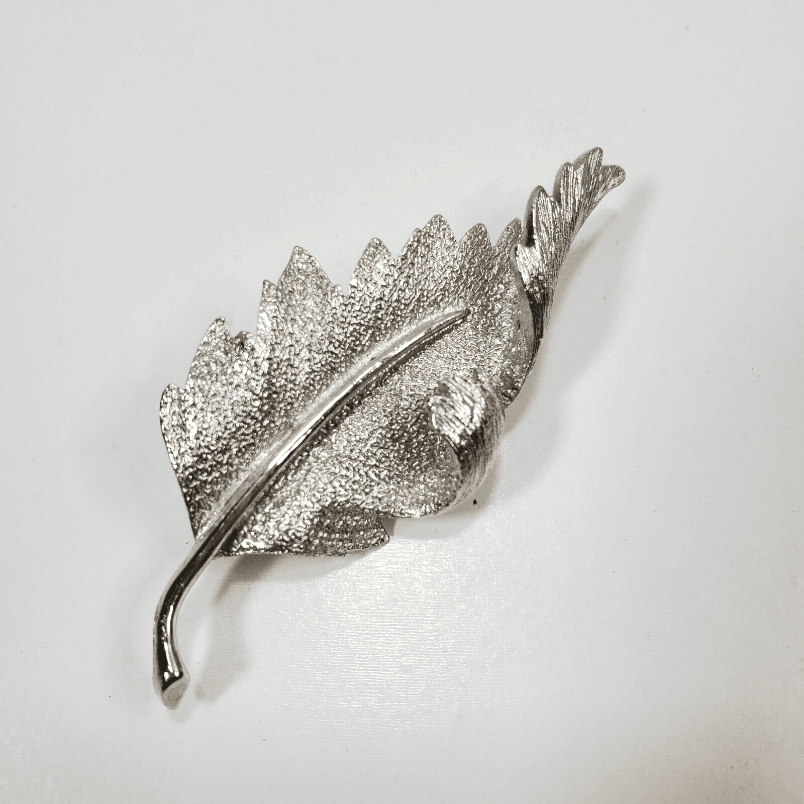 Vintage Signed Coro Textured Silver Tone Curled Leaf Brooch Pin Jewelry