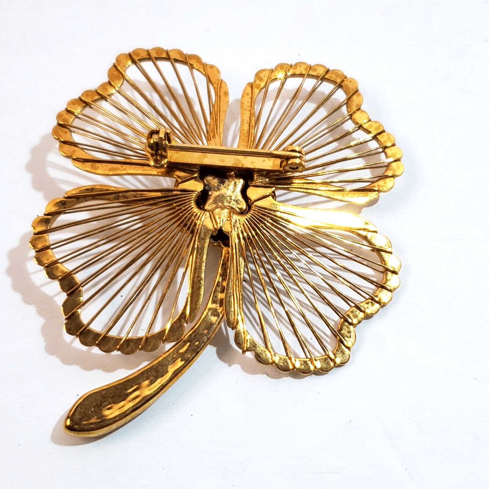 Vintage Gold Tone Open Metal Wire Four Leaf Clover Shamrock Brooch Pin - Thumbnail 2