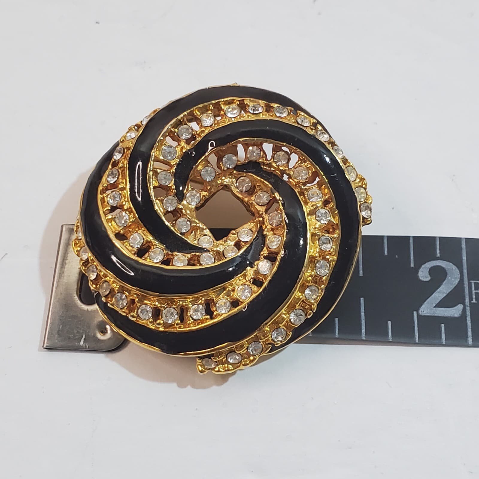 Vintage Gold Tone Black Enamel Clear Rhinestone Swirl Knot Circle Brooch Pin - Thumbnail 3