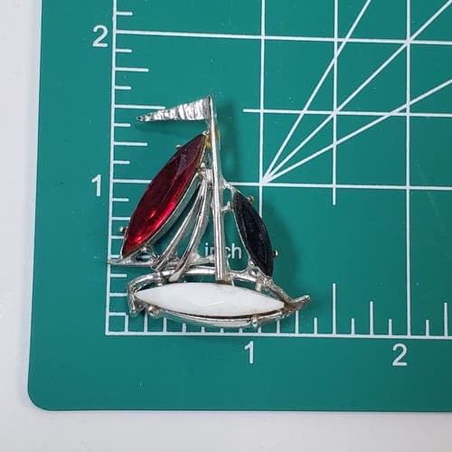 Vtg Signed DODDS Silver Tone Red White Blue Rhinestones Sailboat Boat Brooch Pin - Thumbnail 4