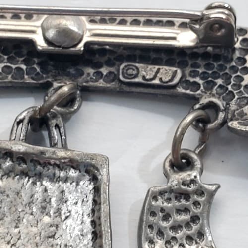 Vintage Signed JJ Jonette Pewter Metal Born To Shop 5 Dangle Charm Brooch Pin - Thumbnail 3
