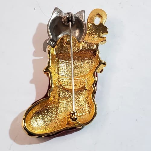 Vtg Danecraft Gold Silver Tone Metal Enamel Cat in Stocking Christmas Brooch Pin - Thumbnail 2