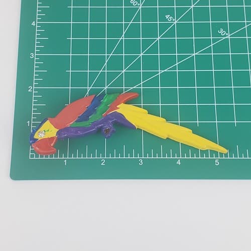 Large Colorful Plastic Enamel Parrot Bird Brooch Lapel Pin Tropical Vacation - Thumbnail 3