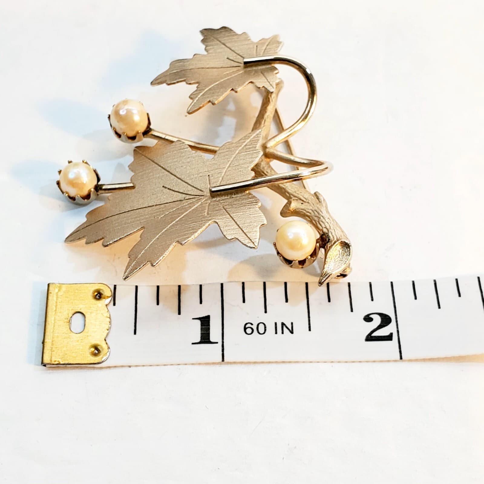 Vintage MCM Gold Tone Metal Leaf Leaves with Faux Pearl Flowers Brooch Pin - Thumbnail 5