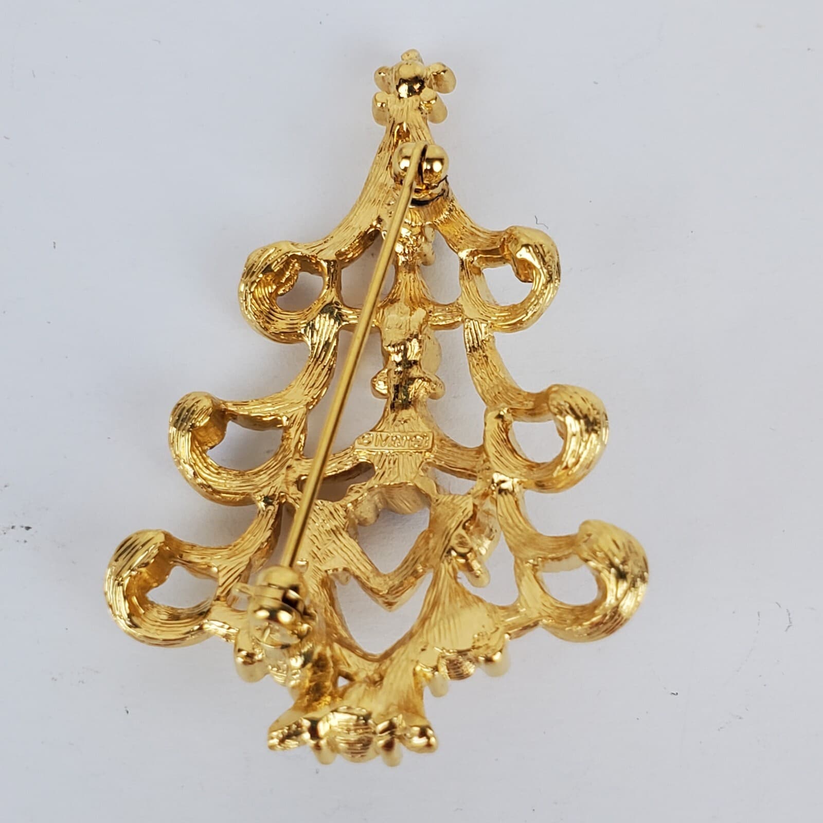 Vtg Monet Gold Tone Open Metal Multicolor Rhinestones Christmas Tree Brooch Pin - Thumbnail 2