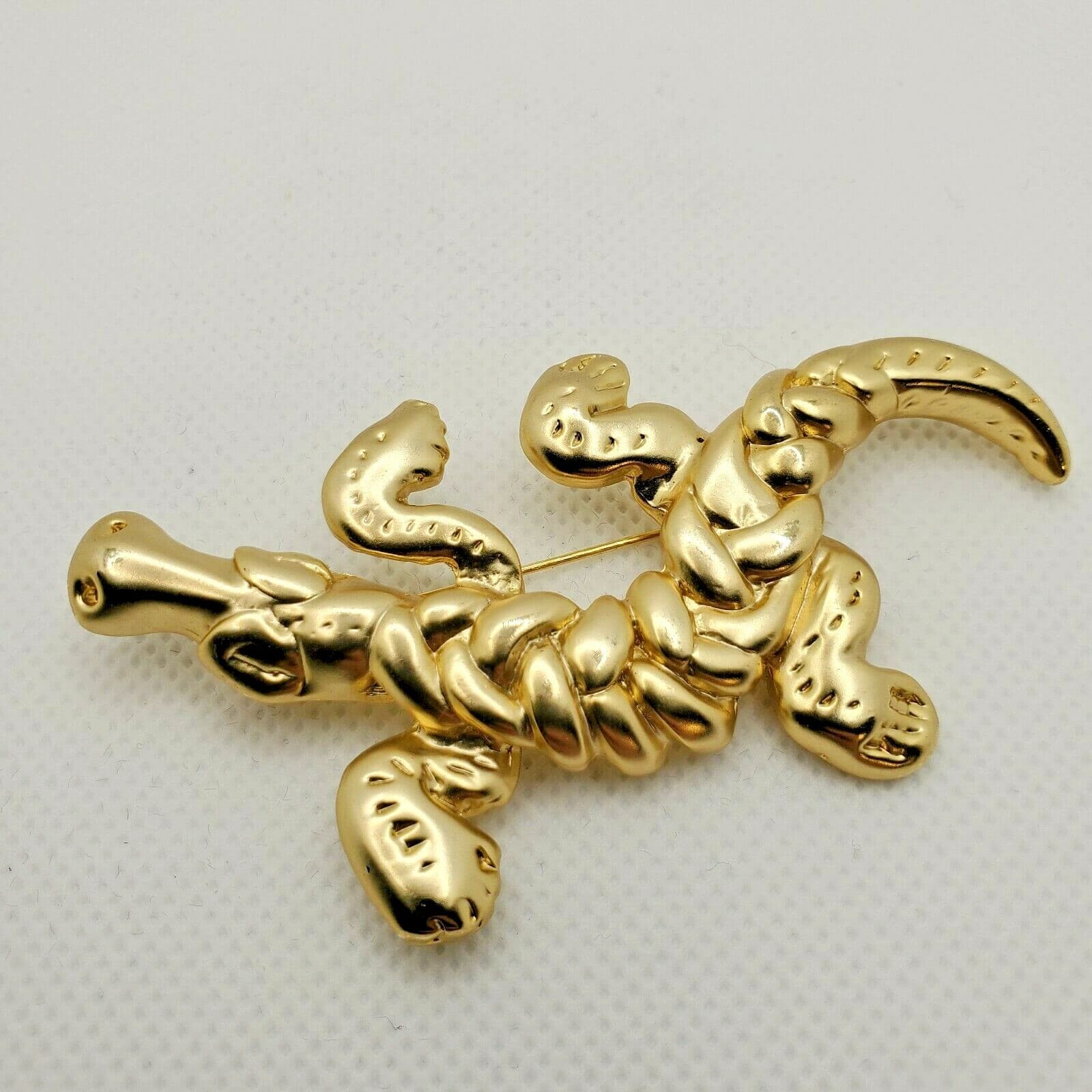 Vintage Gold Tone Alligator Crocodile Reptile Figural Brooch Pin Jewelry