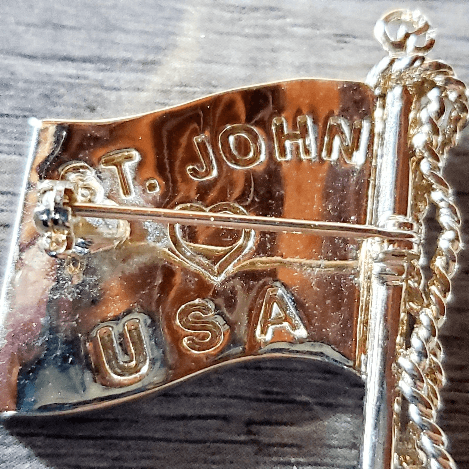 Vtg ST JOHN USA Gold Tone Enamel Crystal American Flag Patriotic Brooch Pin - Thumbnail 4