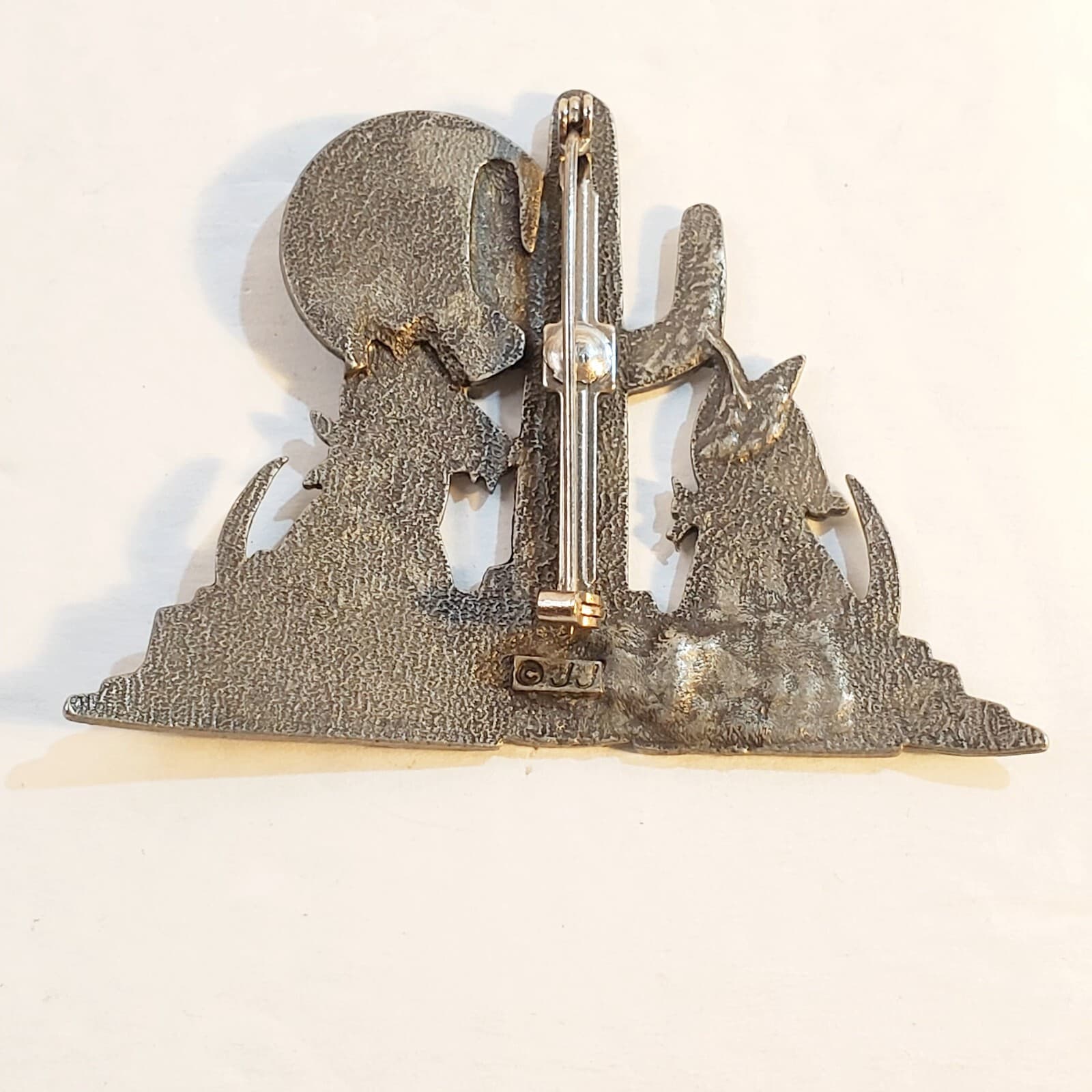 Vintage JJ Jonette Pewter Coyote Wolf Desert Cactus Moon Brooch Pin Puppy Love - Thumbnail 3