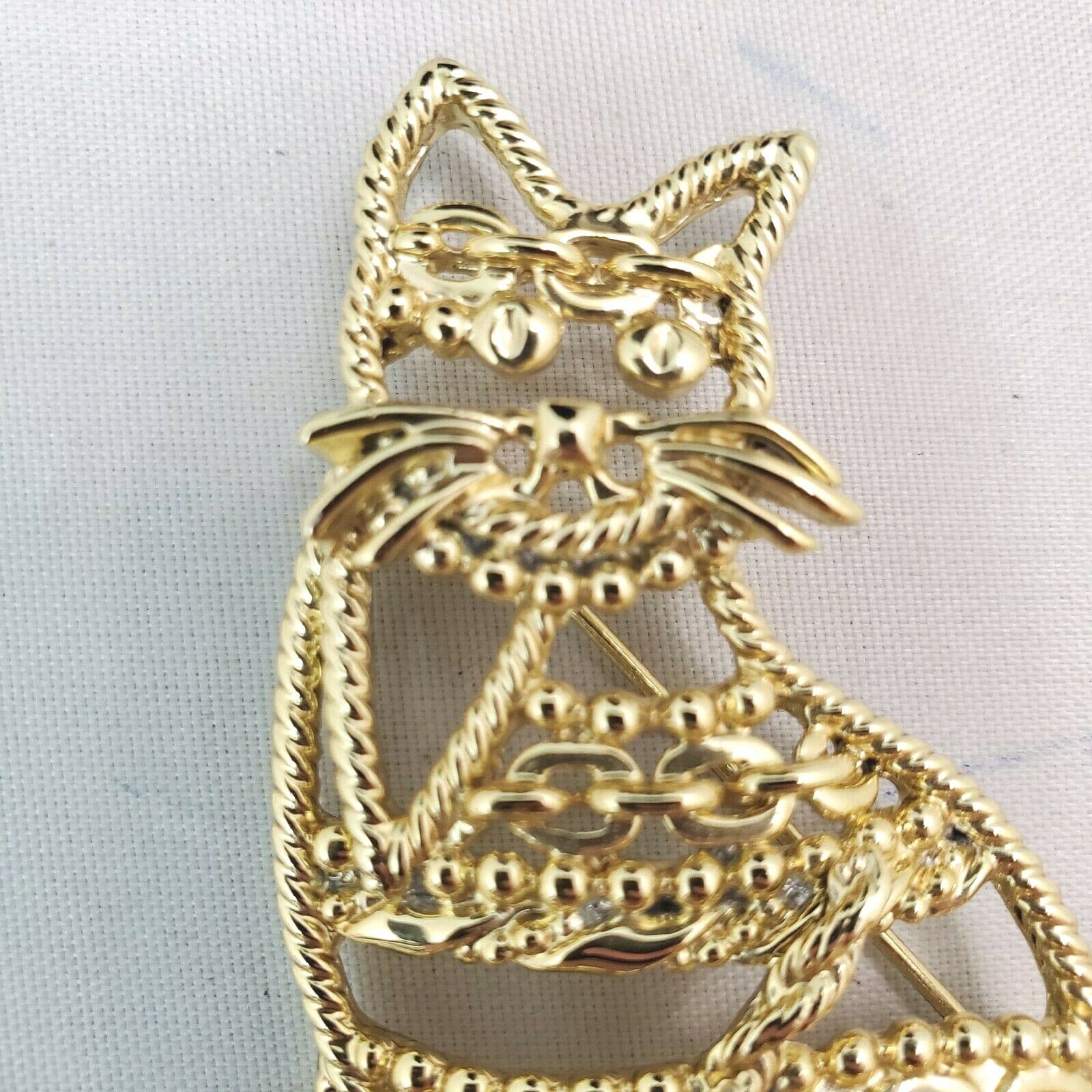 Gold Tone Openwork Weave Rope & Chain Sitting Cat Kitten Pin Brooch - Thumbnail 3