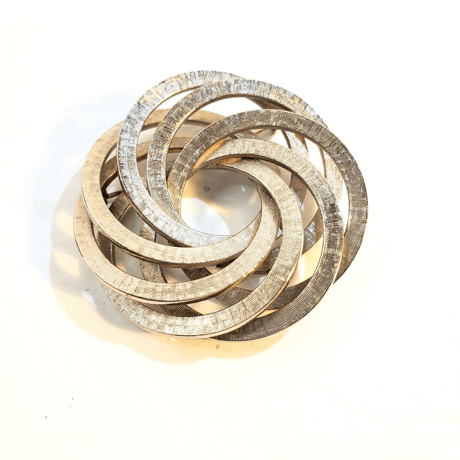Vintage Marvella Brushed Silver Tone Metal Circle Swirl Layered Brooch Pin