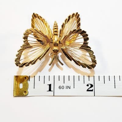 Vintage Signed Monet Gold Tone Open Work Metal Butterfly Brooch Pin - Thumbnail 4